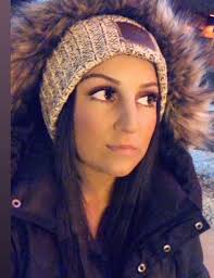 Hilary Lancaster's Instagram, Twitter & Facebook