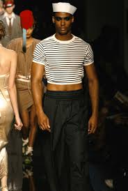 1 244 506 tykkäystä · 32 385 puhuu tästä. L Histoire De Jean Paul Gaultier Enfant Terrible De La Mode