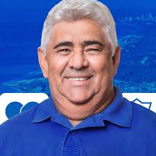 Estive hoje (9) pela manhã, ao...