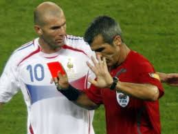 Une panenka et un coup de boule de zidane. Coupe Du Monde 2006 Les Surprenantes Revelations De L Arbitre De La Finale Sur Le Coup De Tete De Zinedine Zidane