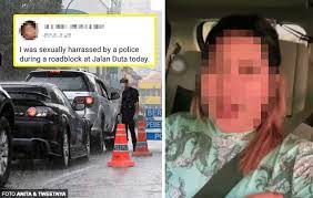 Maybe you would like to learn more about one of these? Video Serious La You Tak Pakai Bra Cuba Tunjuk Kalau Tunjuk I Tak Saman Wanita Dakwa Diganggu Secara Seksual Oleh Anggota Polis Pishang Cokelat
