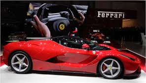 Mobil sport pista dibekali mesin v8 90 derajat twin turbo berkapasitas 3.902cc. Ferrari 488 Spider Siap Diproduksi Harga Mencapai 48 Milliar Jual Mobil Baru