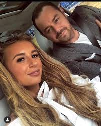 We miss our lovely fans and say "Hello" when you see this lovely photo