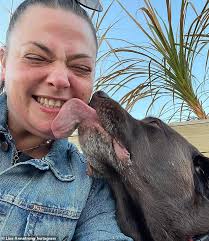 09:49 bst, 29 july 2021 | updated: Lisa Armstrong Gets A Huge Dog Lick By Her Beloved Dog After Ex Ant Mcpartlin Hands Her Over For A Day At The Beach The Bharat Express News