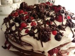 Gateau De Fetes Chocolat Fruits Rouges