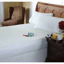 Queen fitted sheet can not be used on king size bed as king size bed is 14″ to 18 inches wider (width can vary between 74″ to 78″). The Best Heated Mattress Pad Options For 2021 Bob Vila