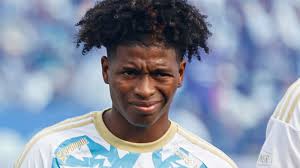 Soccer Player's Wife and Child Swiped From Home in Early-Morning Kidnapping