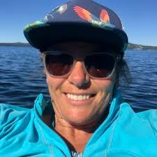 Natalie Reeves (@njerden)