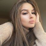 Serena Hogan's Instagram, Twitter & Facebook