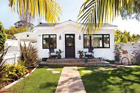 Black And White House Exterior One Story Fourth Of July House Tour An Americana Cottage Cottage Style Decorating Renovating And Entertaining Ideas For Indoors And Out Cottage Exterior House Exterior Beach House Interior