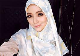 Adi putra, mira filzah, fadlan hazim, shiqin kamal penulis skrip : 10 Gambar Mira Filzah Pelakon Cinta Si Wedding Planner Beautiful Hijab Girl Beautiful Hijab Mira