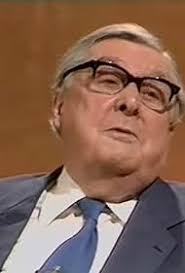 Wogan" Episode #2.7 (TV Episode 1983)