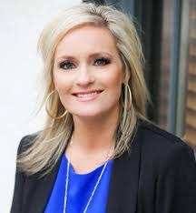 Sandra Southwick's Instagram, Twitter & Facebook