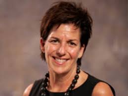 Anne Benge's Instagram, Twitter & Facebook