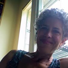 Melanie Phipps-M (@MelaniePM)