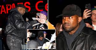 Kanye West Causes Commotion As He Gets Mobbed At La Lakers Game Metro News