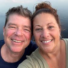 Is it true there are no elevators in the buildings?