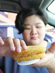 MCD Hashbrown x KFC 薯泥炸裂吃法