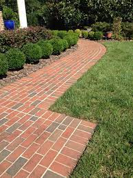 Landscape Your Yard With Brick Paths And Patios With Curves And Straight Lines Shown Here Pathway Full Range Pavers Brick Path Paver Walkway Front Yard