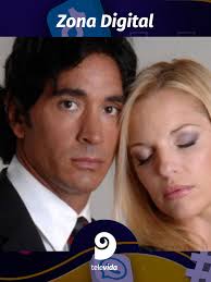 Dulce Amor fue esa mezcla justa de romanticismo, intensidad y barrio❤️‍🔥  Un piloto de autos que terminó siendo chofer, una empresaria que parecía de  otro mundo… y un amor que rompió todas las ...