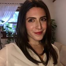 Lynda Holder Settles