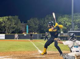 Heritage baseball upsets Archbishop McCarthy; Doral returns to state