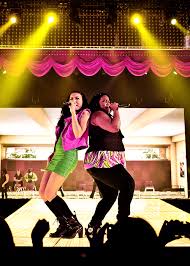 (filmmagic via getty images, file) Glee S Santana Naya Rivera And Mercedes Amber Riley Naya Rivera Celebrity Moms Glee Cast