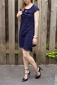 Black White And Navy Blue Outfits What Color Shoes With Navy Dress Question Answered Navy Dress Shoes Fashion Clothes Women Urban Fashion Women