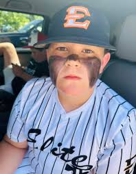 10u pitcher and catcher available in Milan