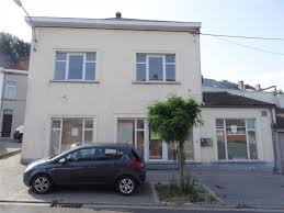 nouveau prix a louer commerce a wavre 710 a 5 min du centre de wavre belle surface de 95m situe au rez de chaussee d un petit immeuble de