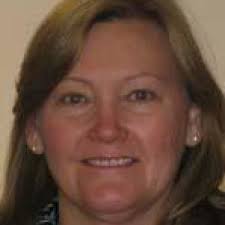 Employees by Last Name