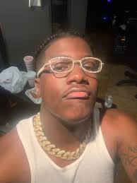 Sam Sorrow (@lowkey_fxck_you)