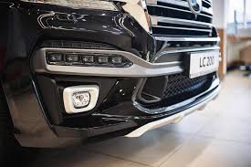 Shop edmunds' car, suv, and truck listings of over 6 million vehicles to find a cheap. Subtle Toyota Land Cruiser 200 Suv With Mtr Design Bodykit