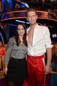 He competed at the summer olympics in athens and beijing and in the volleyball world league in 2001. Wiedzieliscie Ze Lukasz Kadziewicz Ma Tak Piekna Zone Jest Cheerleaderka Lubi Wino I Kibicuje Mezowi W Tzg
