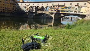 Per sapere quanti grammi ci sono in un litro è possibile usare anche un convertitore da grammi a litri e fare click qui. Ho Un Drone Sotto I Tre Etti Devo Chiedere Permessi Per Fare Riprese Video In Citta Dronezine