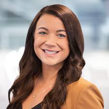 Andrea Martinson's Instagram, Twitter & Facebook