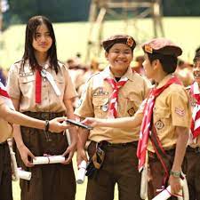 Lambang yg terdapat pada seragam pramuka siaga laki laki. Siap Jadi Pramuka Sejati Yuk Cari Tahu 10 Rekomendasi Perlengkapan Yang Wajib Dimiliki Anggota Pramuka Saat Berkegiatan