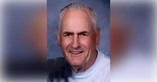 Sean Littlefield's Instagram, Twitter & Facebook