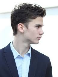 スーツに似合うビジネスヘアスタイル特集 第２弾 メンズファッションメディア otokomae メンズ ヘアスタイル ビジネス ヘアスタイル リーゼント