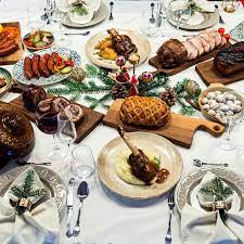 Pentru surfing, snorkeling sau scufundari iti recomandam costume neoprene speciale. 5 Restaurante Care Te AjutÄƒ Cu Masa De CrÄƒciun Out And About