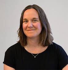 Beth Hepworth's Instagram, Twitter & Facebook