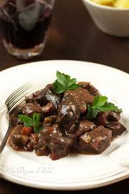 Delicieux Boeuf Bourguignon De Julia Child Un Dejeuner De Soleil Bœuf Bourguignon Recettes De Cuisine Recette Boeuf Bourguignon
