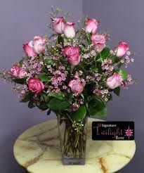 You cannot change the color of. Twilight Signature Roses From Breen S Florist Houston Tx Same Day Flower Delivery Red Roses Wallpaper Flower Delivery