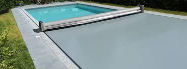 epingle sur piscine