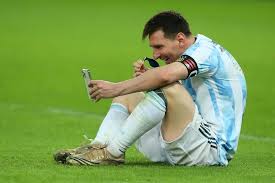 Messi confirms psg transfer a 'possibility' but other clubs interested. ÙˆØ§ØªØ³ Ø¢Ø¨ ØªØ¯ÙØ¹ Ø¥Ù„Ù‰ Ù„ÙŠÙˆÙ†ÙŠÙ„ Ù…ÙŠØ³ÙŠ Ù…Ù‚Ø§Ø¨Ù„ ÙÙŠØ¯ÙŠÙˆ Ø´Ø§Ù‡Ø¯Ù‡ 17 Ù…Ù„ÙŠÙˆÙ†Ø§ ÙÙŠØ¯ÙŠÙˆ Ø±ÙŠØ§Ø¶Ø© Ø¹Ø±Ø¨ÙŠØ© ÙˆØ¯ÙˆÙ„ÙŠØ© Ø§Ù„Ø¥Ù…Ø§Ø±Ø§Øª Ø§Ù„ÙŠÙˆÙ…