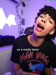 Twitch Moments with Alondra Michelle and Rai