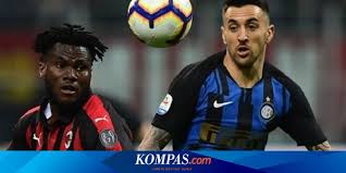 Italian serie a trasmetta in linea gratuitamente. Ac Milan Vs Inter Milan Drama 5 Gol Dimenangi Nerazzurri Halaman All Kompas Com