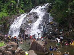 Bagi mereka yang nak aktiviti yang mencabar, terdapat juga trail untuk trekking. Berkelah Di Air Terjun Kota Cuti2 Makan2 Di Malaysia Facebook