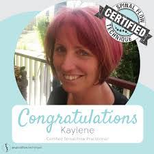 Mona Farrell's Instagram, Twitter & Facebook