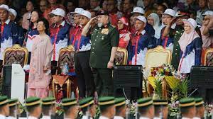 Perbarisan dan perarakan sambutan hari kebangsaan 2018 merdeka 2016. Sambutan Hari Kebangsaan Meriah Di Putrajaya Youtube